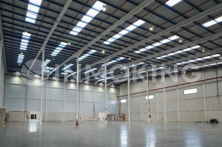 Foto de la propiedad Nave Logistica en Alquiler en Polígono Industrial Miralcampo Azuqueca de Henares (Guadalajara)